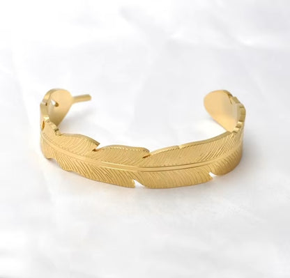 18K Gold-Plated Leaf Feather Open Cuff Bangle