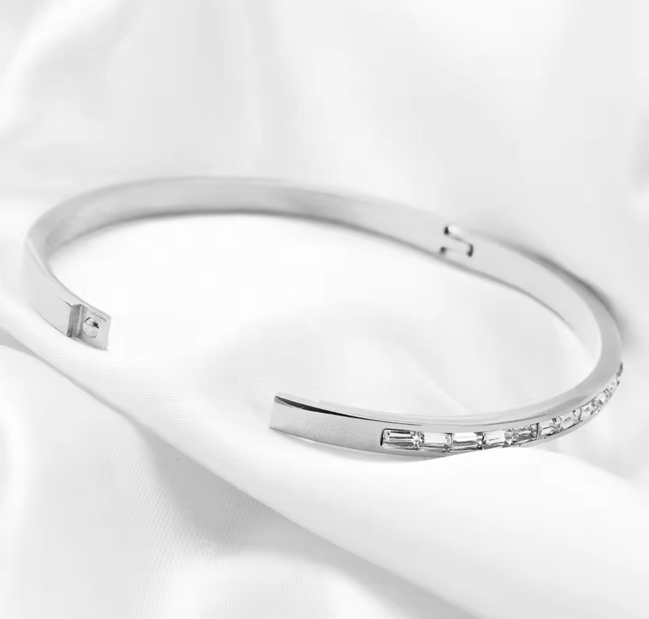 Classic Baguette Design Bangle Bracelet